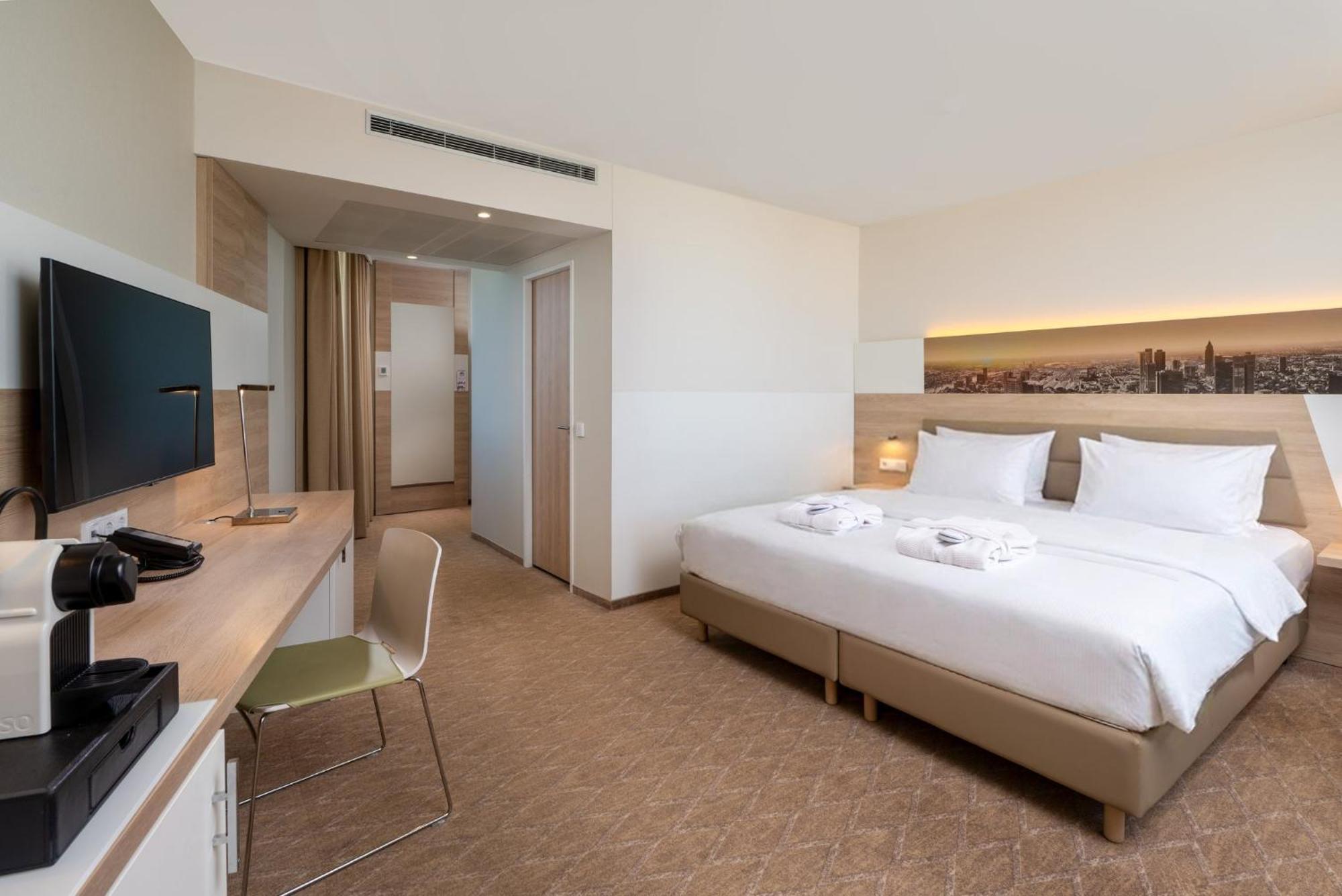 Premium King Room